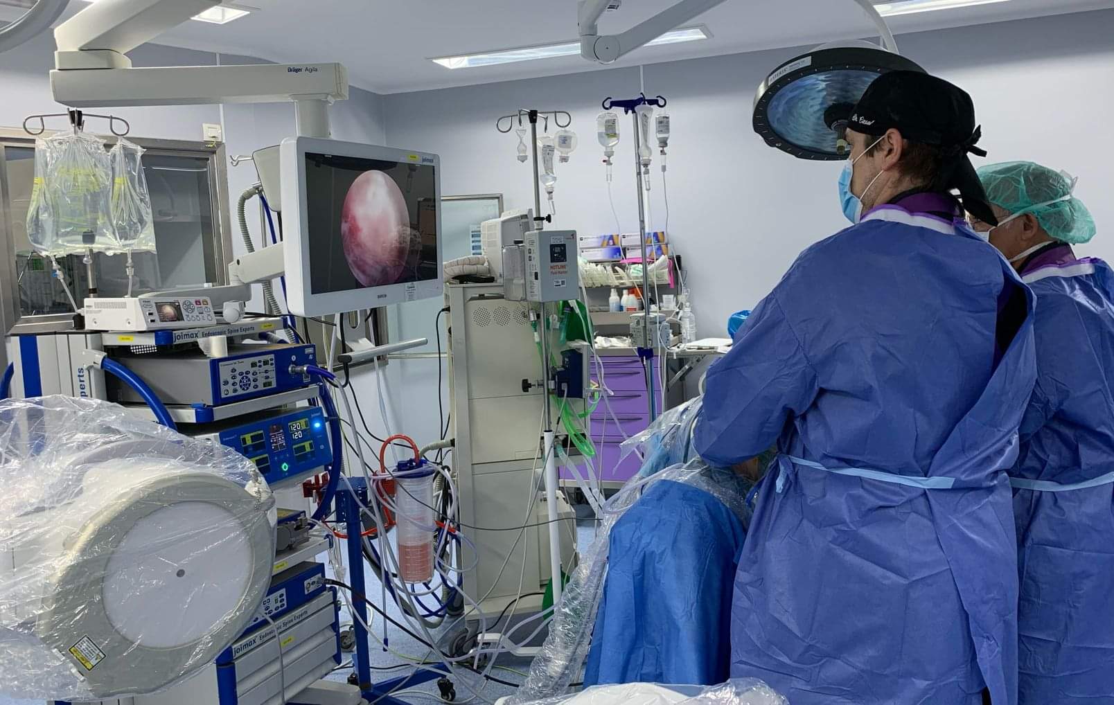 Beneficios de contar con un equipo médico exclusivo para tus operaciones 